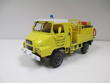 SIMCA UNIC MARMON BOCQUET POMPIER FORESTIER Bouches du Rhone 13 HACHETTE 1/43