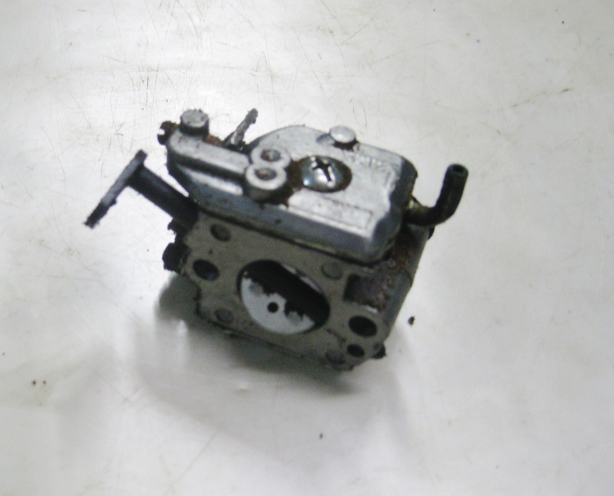 McCulloch Chainsaw 2016 2.0ci Eager Beaver 322530-00 Carburetor
