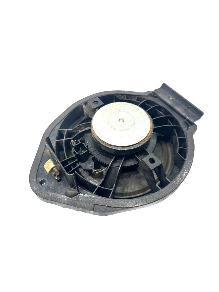 ALTAVOZ AUDIO PUERTA TRASERA IZQUIERDA O DERECHA OEM CHEVROLET SONIC 2012-2020 1 PIEZA Foto 2 de 4