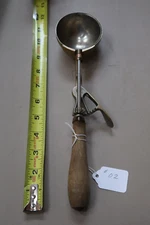 Antique Ice Cream Scoop Dipper Gilchrist's No. 31 - 2.5" Cup -- #02