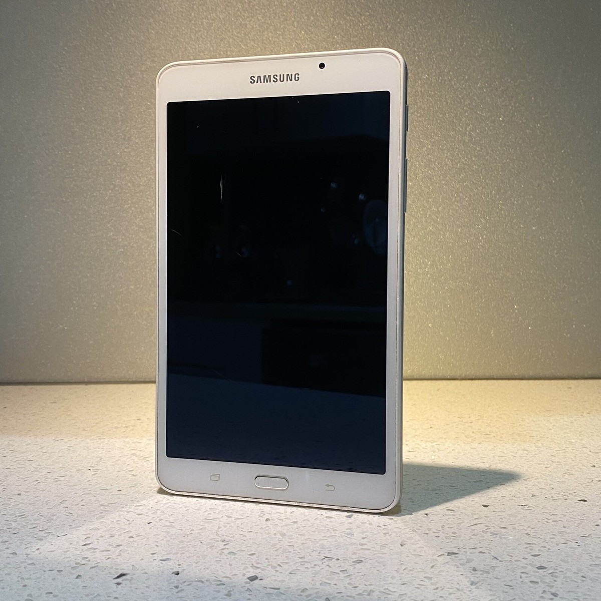 Samsung Galaxy Tab A6 - SM-T280 - white 8GB Model - Wifi +