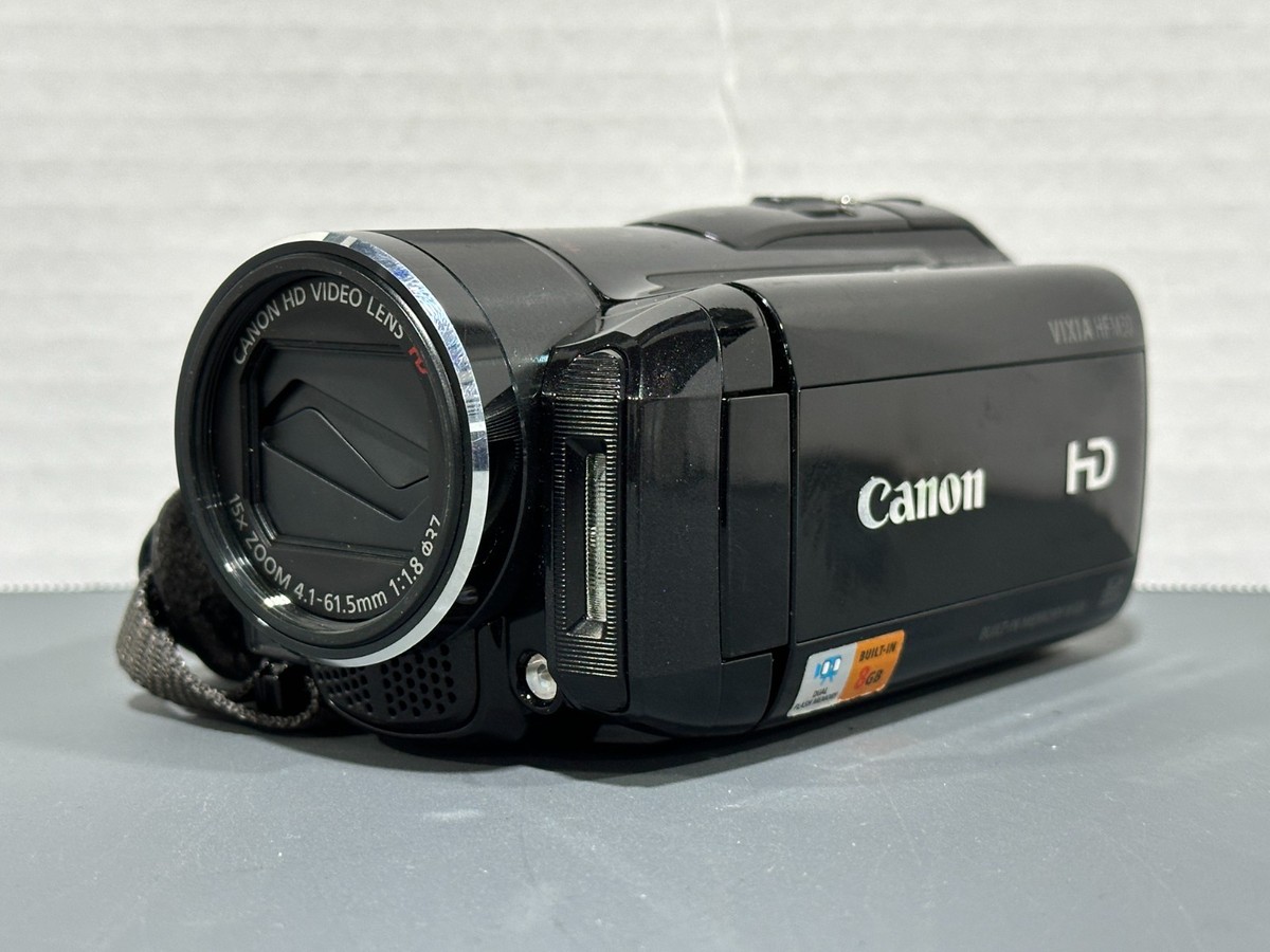 Canon Vixia HF M30 8GB Memory HD CMOS Compact Digital Camcorder No