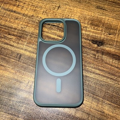 TORRAS Magnetic Guardian Case for iPhone 15 Pro Green Shockproof MagSafe 
