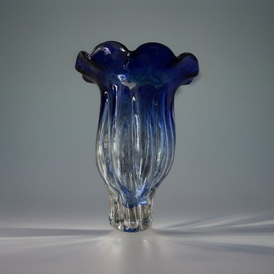 ESTATE Find GORGEOUS Heavy 14  SHANNON Crystal VASE Swirl PATTERN Cobalt BLUE￼
