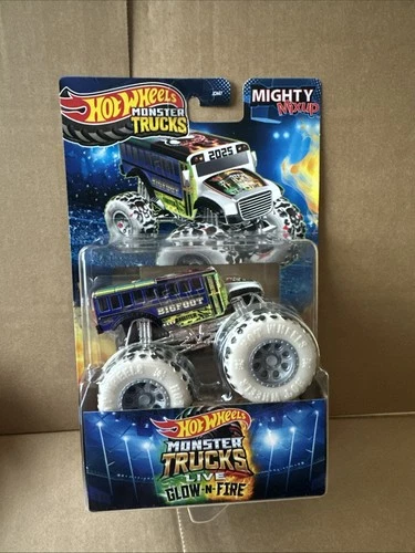 HOT WHEELS DIECAST MONSTER TRUCKS LIVE-Glow N Fire Mighty Mixup Combined Postage