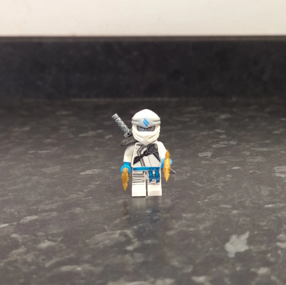 LEGO Ninjago 71738 Zane's Titan Mech Battle, photo 4 of 5
