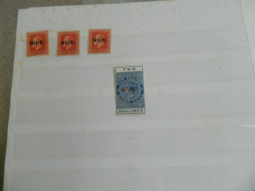 NIUE 1902 - 1967 STAMPS COLLECTION ON PAGES INC. HIGH VALUES - Picture 8 of 24