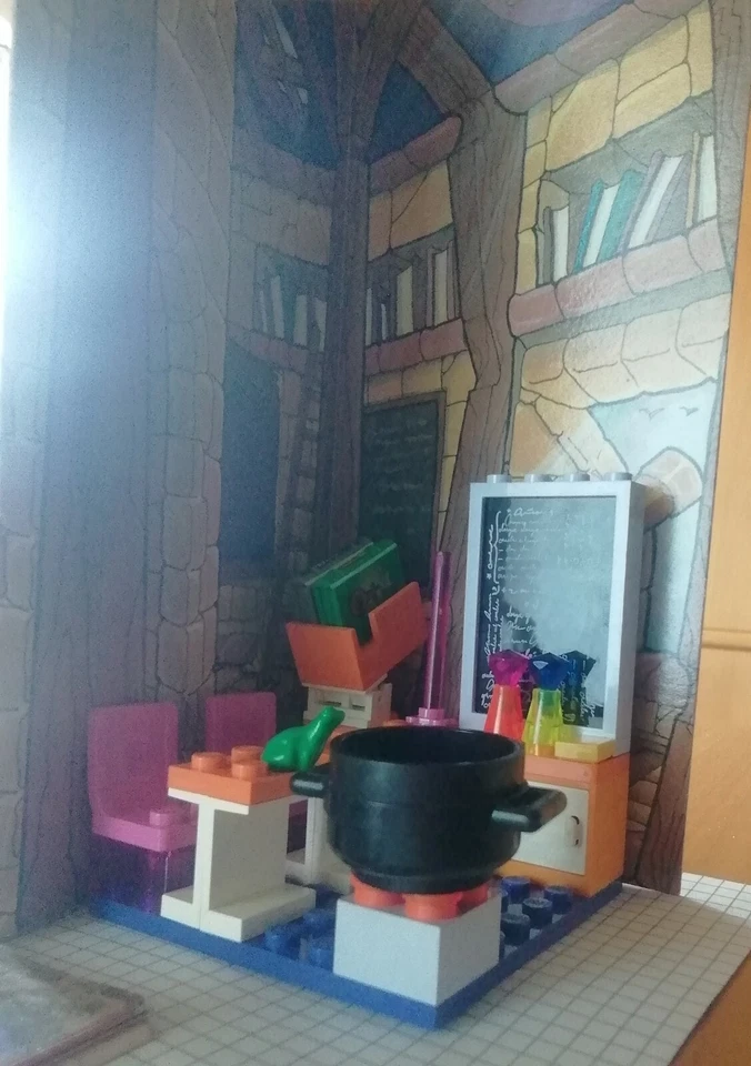 LEGO Harry Potter 4721 Hogwarts Classroom, foto 3 di 3