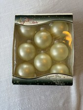 Exclusive Designer Glass Christmas By Krebs 8 Glass Ball Ornaments Cream/Ivory