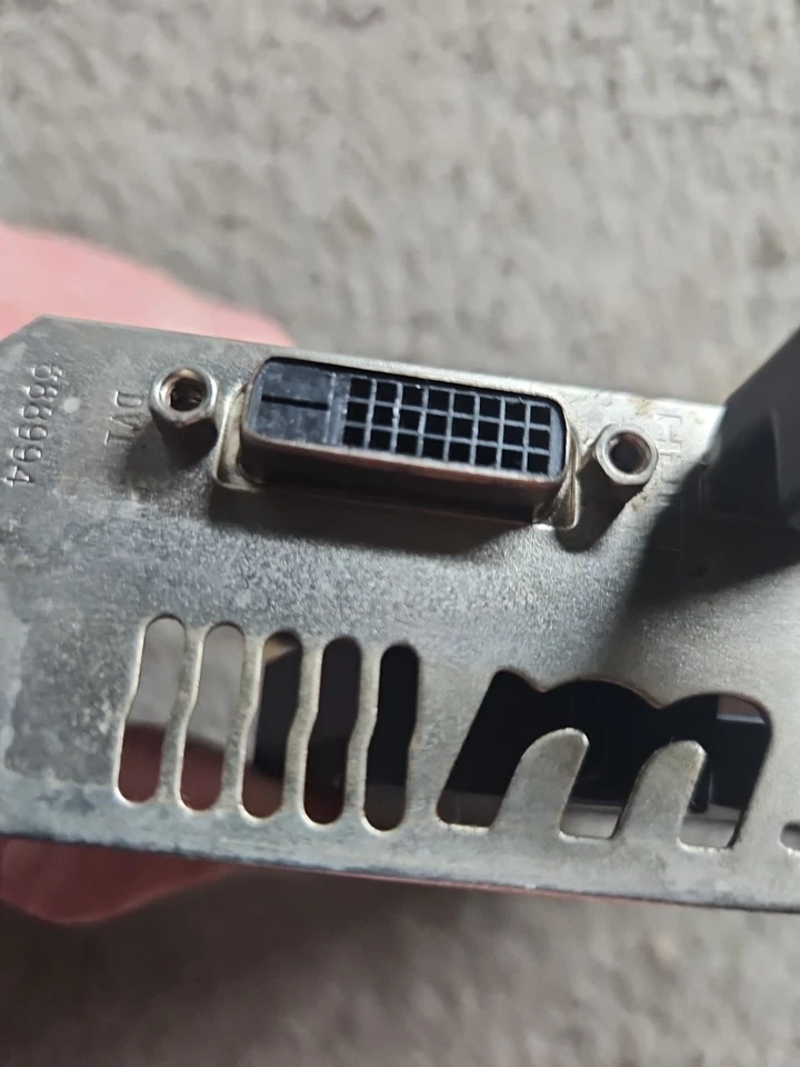 MSI Radeon RX 460 2GB OC Gaming Video Graphics Card - Image 4 of 4