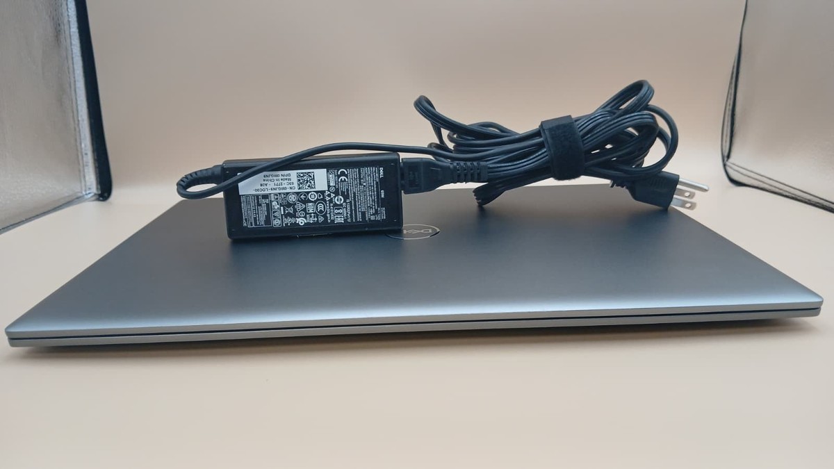 Dell Vostro 16 5630 i7-1360P 16GB RAM 1TB SSD 16