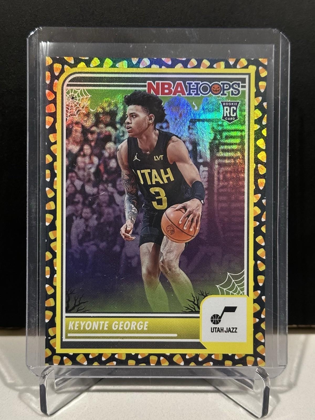 2023-24 Panini Haunted Hoops - Keyonte George Rookie #98 Holo Candy (RC)