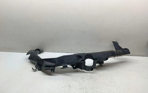 BMW 3 Touring E91 Rechte Scheinwerferhalter 7138402 3.00 Diesel 2011 33673277