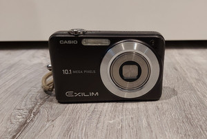 Casio 10.1MP Digital Camera 3x Zoom Exilim EX-Z1050 Black GWC Free Tracked Post