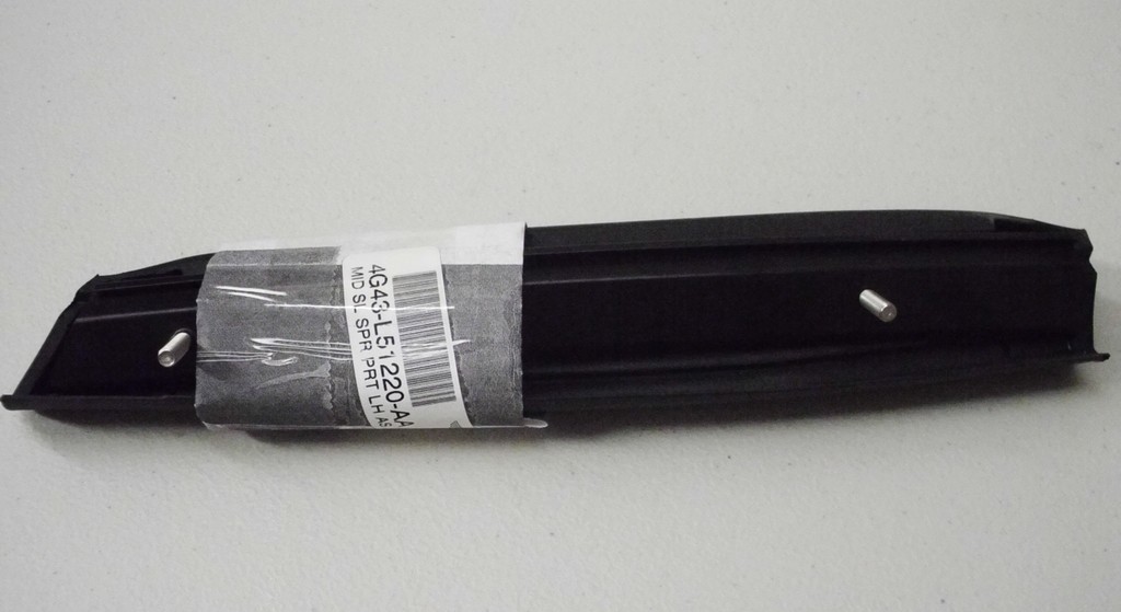 Aston Martin LH Middle Seal Spare Part # 4G43-L51220-AA