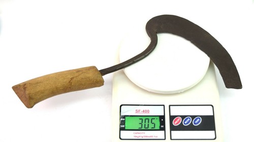Iron Sickle Tool With Wooden Handle - Old Cropping Tool – Farm Décor. G47-289 - Picture 7 of 8