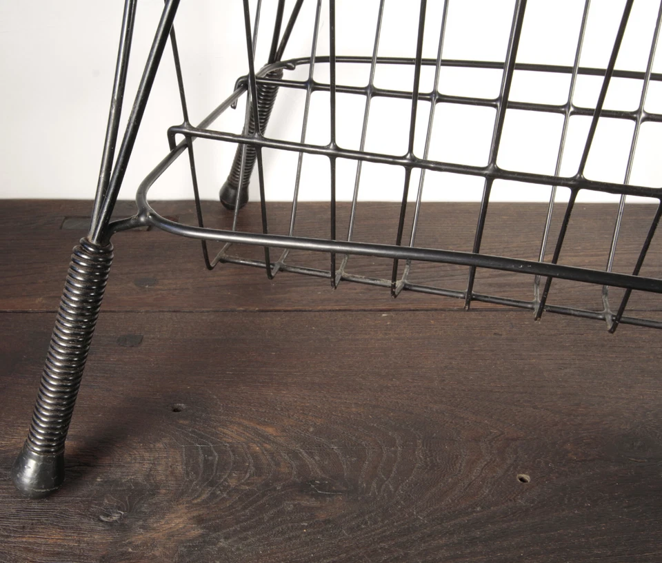 Table basse porte-revue Plateau résine Pieds Scoubidou Vintage Déco années 50-60 - Photo 4/4