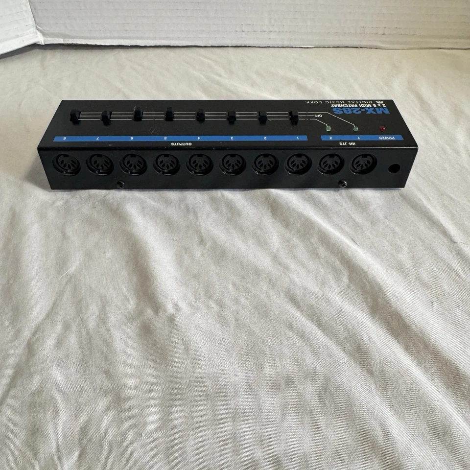 MX-28M Midi Patchbay/Merger Plus Digital Music Corp - getestet mit Netzteil - Bild 4 von 4