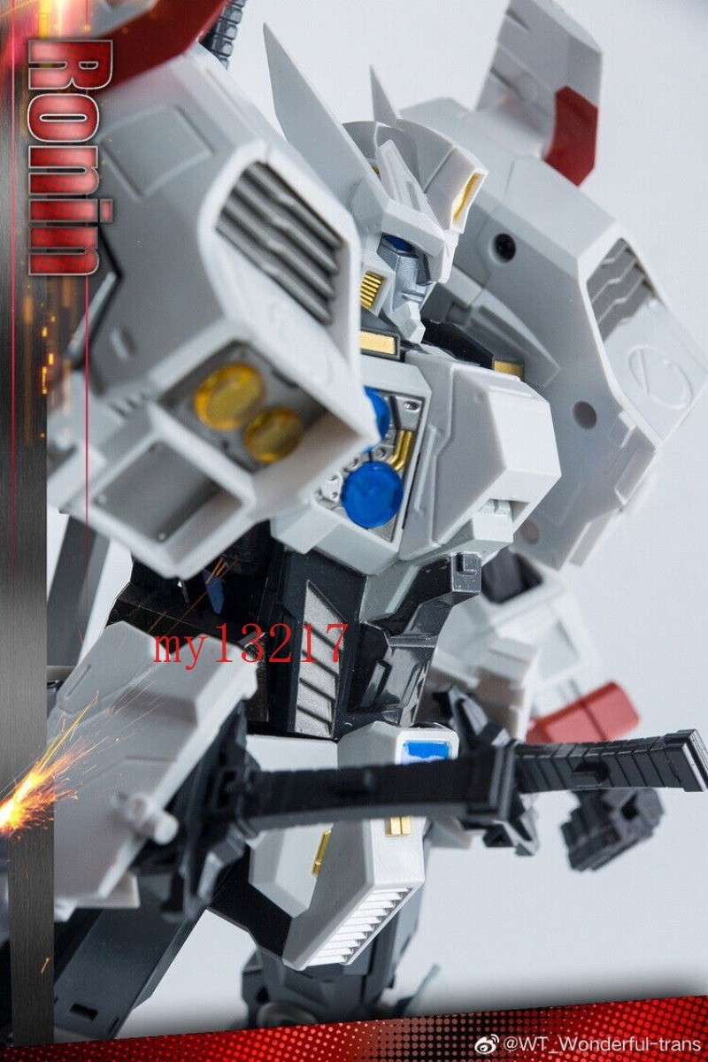 New In Stock Wonderful-Trans WT01 White Ronin Drift Transforms Action Figure Toy