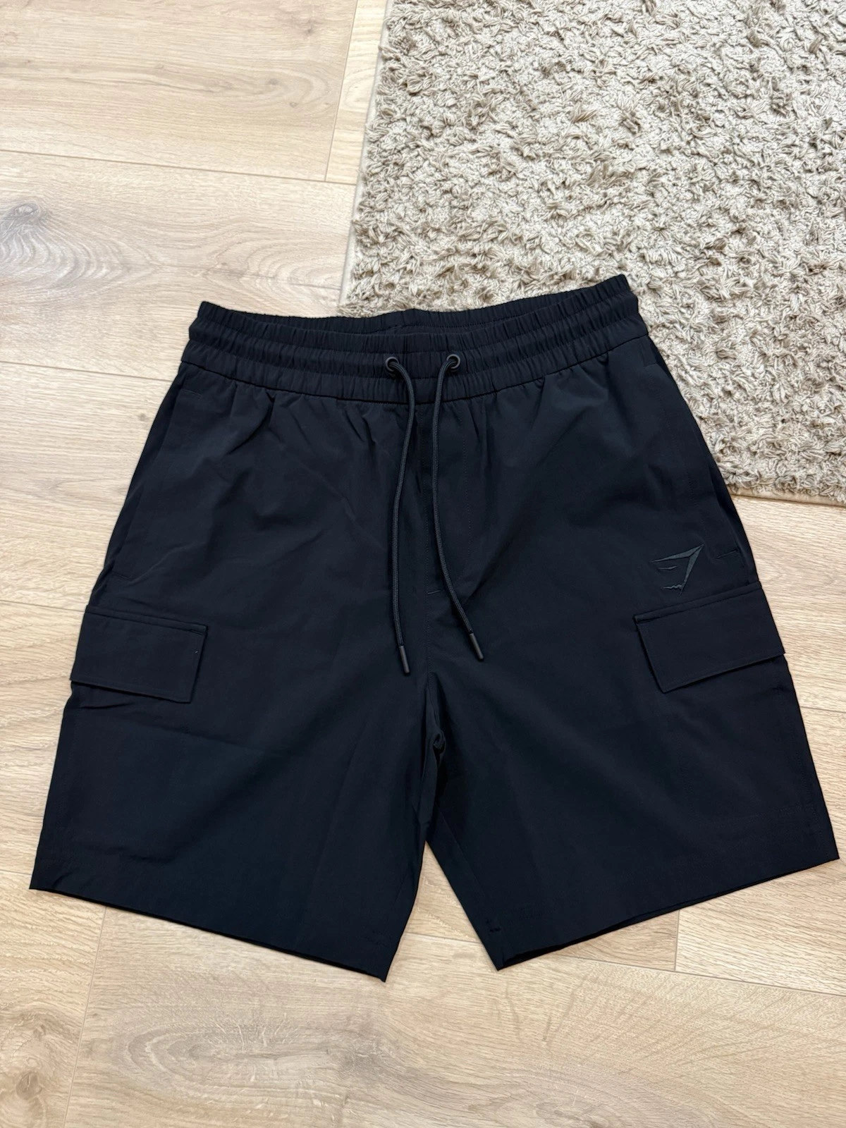 Gymshark Stretch Woven Cargo Shorts Size Medium Brand New
Opens in a new window or tab