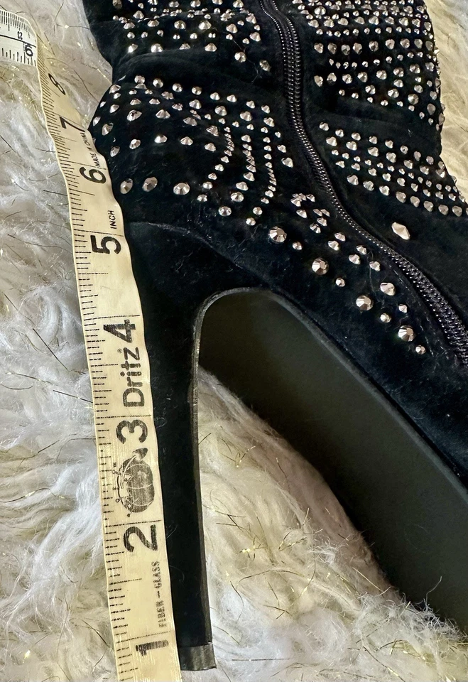 Olivia Miller Black Suede Studded Embellished Knee High Boots Women’s Size 11 - Image 4 of 4