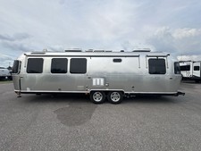 2021 Airstream 30RBQ Classic 30RBQ Classic