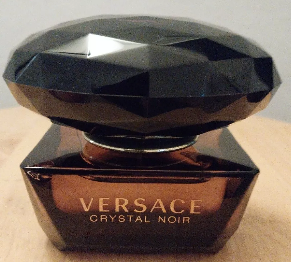 Versace crystal noir 100ml hot sale