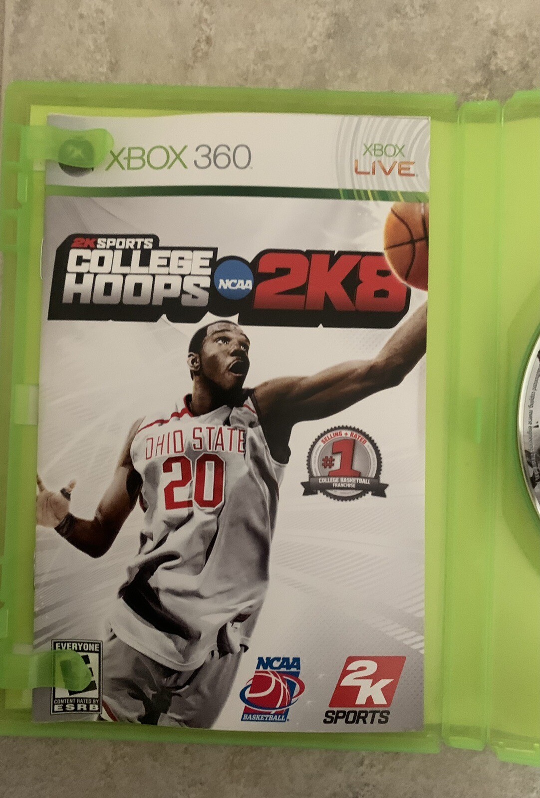 College Hoops 2K8 (Microsoft Xbox 360 2007) Basketball CIB Complete
