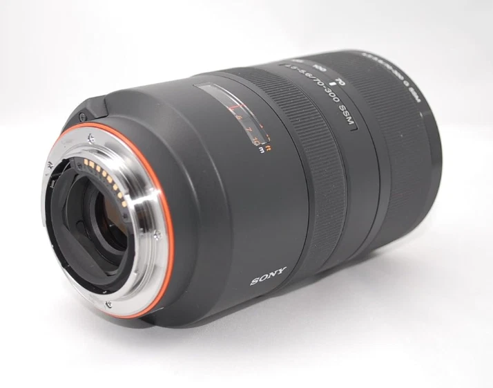 Sony 70-300mm F4.5-5.6 G SSM Telephoto Zoom Lens A-Mount – Tested, Clean Optics - Image 4 of 4