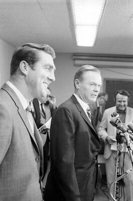 New York Giants owner Wellington Mara with coach Alex Webster duri - Old Photo 2