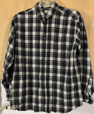 L.L. Bean Men's Blue Gray White Plaid Flannel Shirt L-REG Traditional Fit Cotton