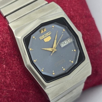 Seiko 5 4217-507A Automatic Day Date Vintage Unisex Watch