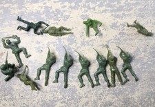 Vintage Hong Kong Green Plastic Army Men Toy Soldiers Lot - Mixed Poses