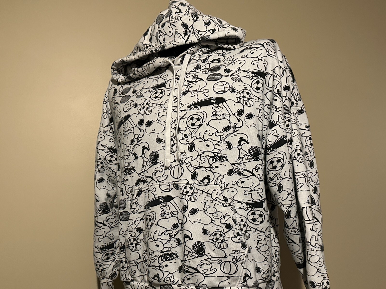 PEANUTS LEVI'S X SNOOPY allover print HOODIE Pullove… Gem