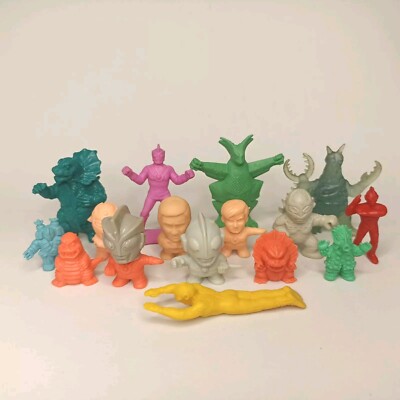 Ultraman Ultra Monsters Fujiya Poppy 16er Set Keshi Mini Figuren Gummi (D)