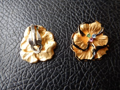 Boucles D'oreilles Clip Vintage En Doré - Très Bon état - Modèle Sans Marque