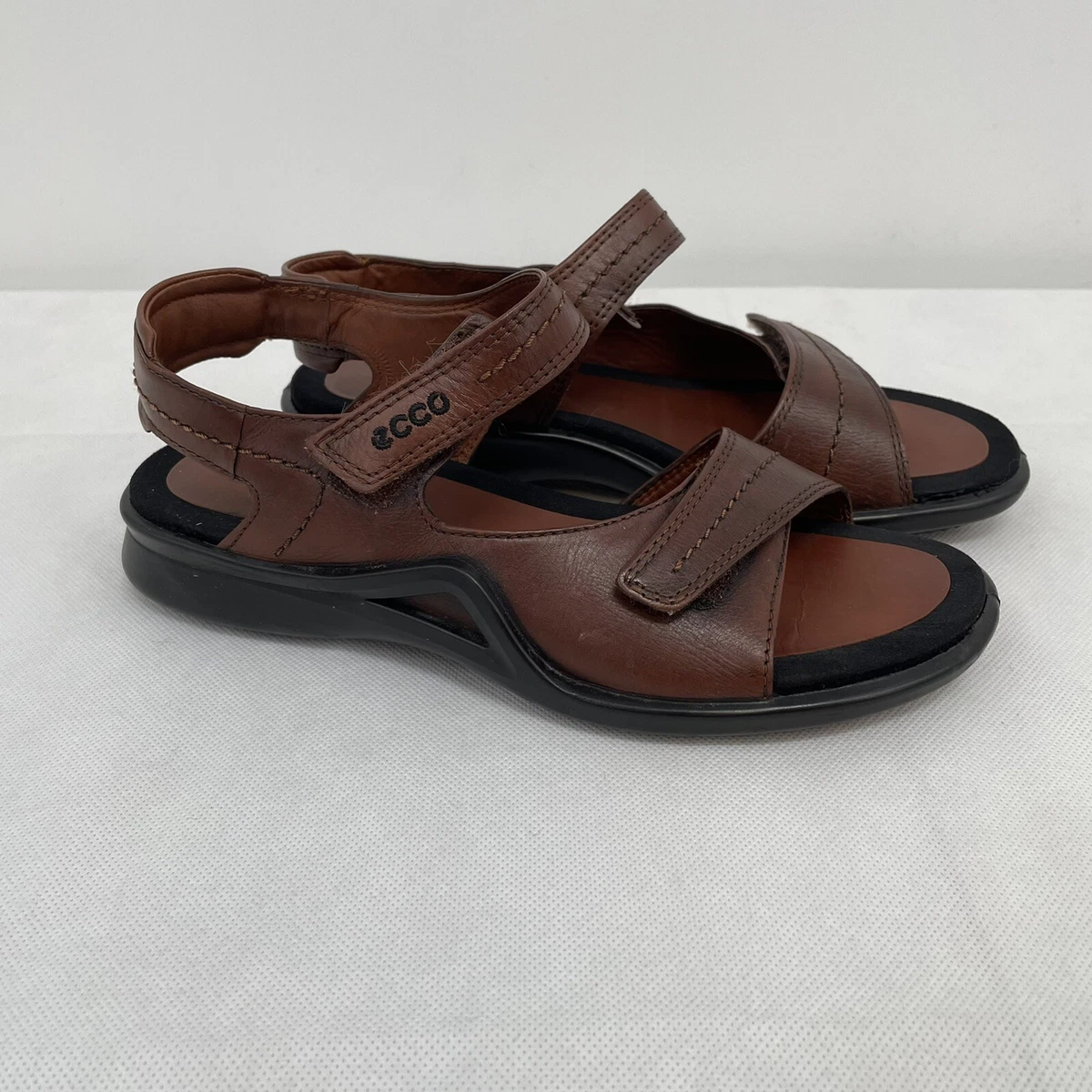 Ecco light clearance sandals