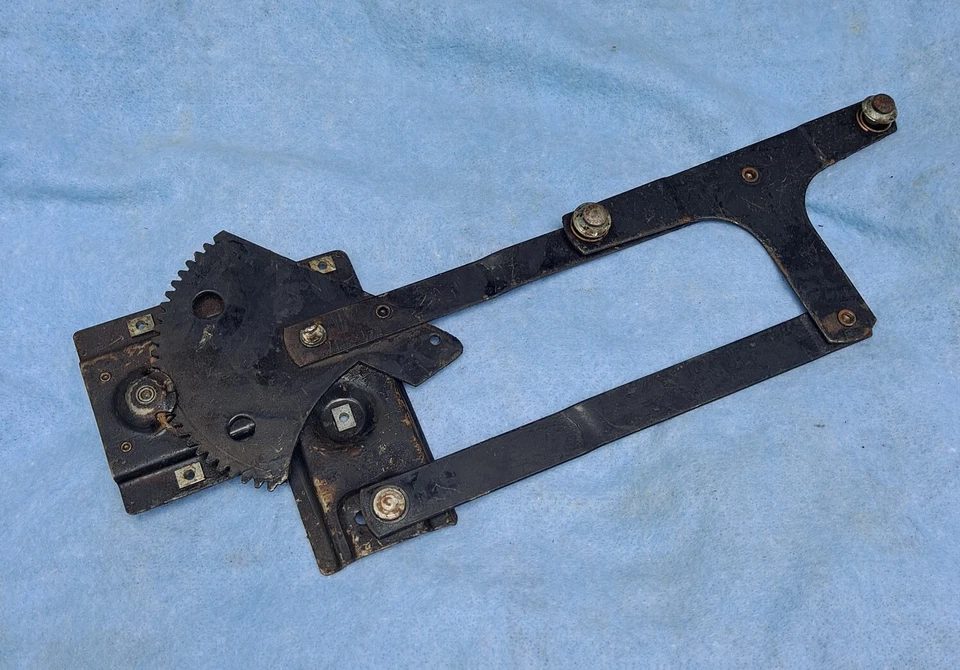 1937 1938 Plymouth Dodge Desoto Chrysler 2 двери NORS правой двери стеклоподъемник - Изображение 2 из 2