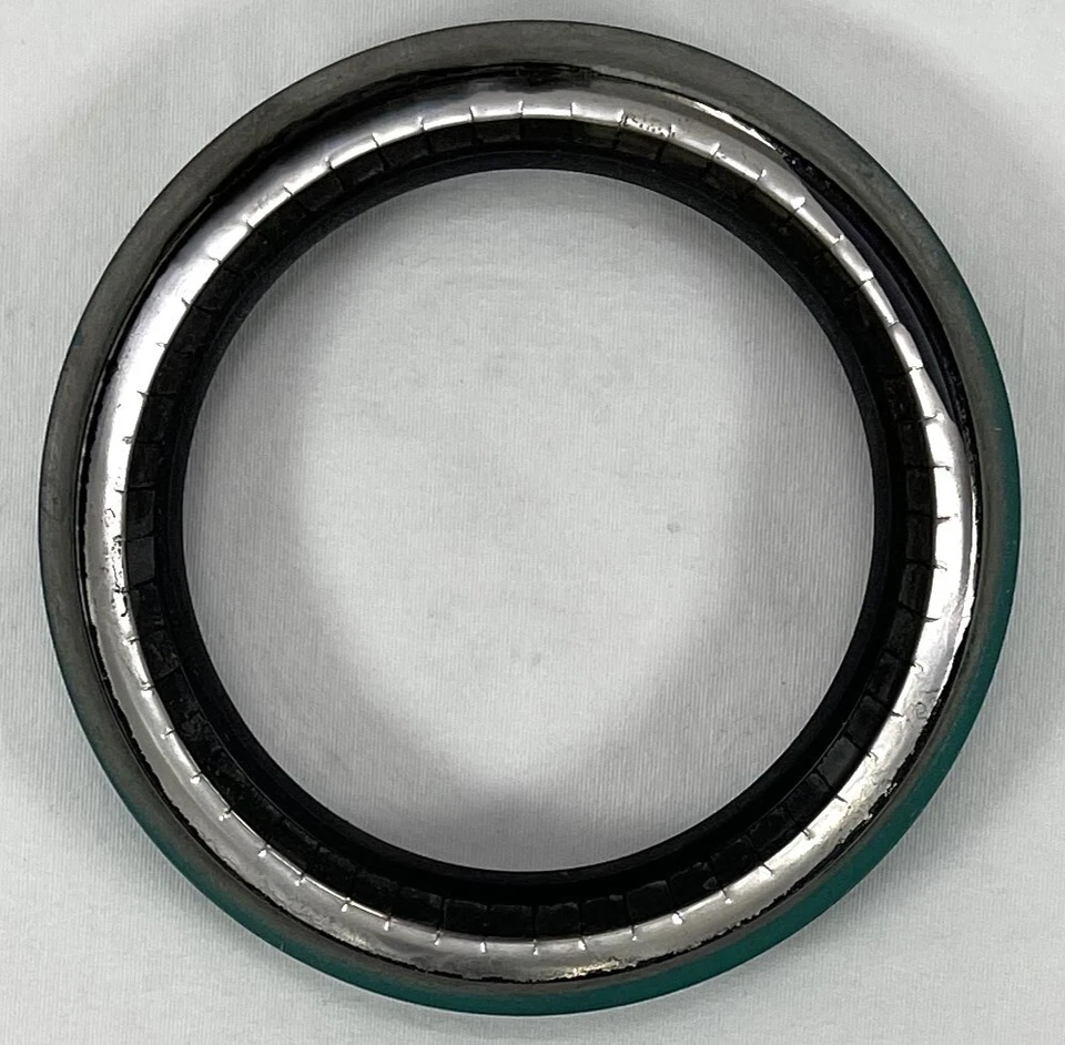 Sello de rueda delantera CR/SKF 26747 para Ford Bronco F-150 1987-1989 selecto Foto 4 de 4