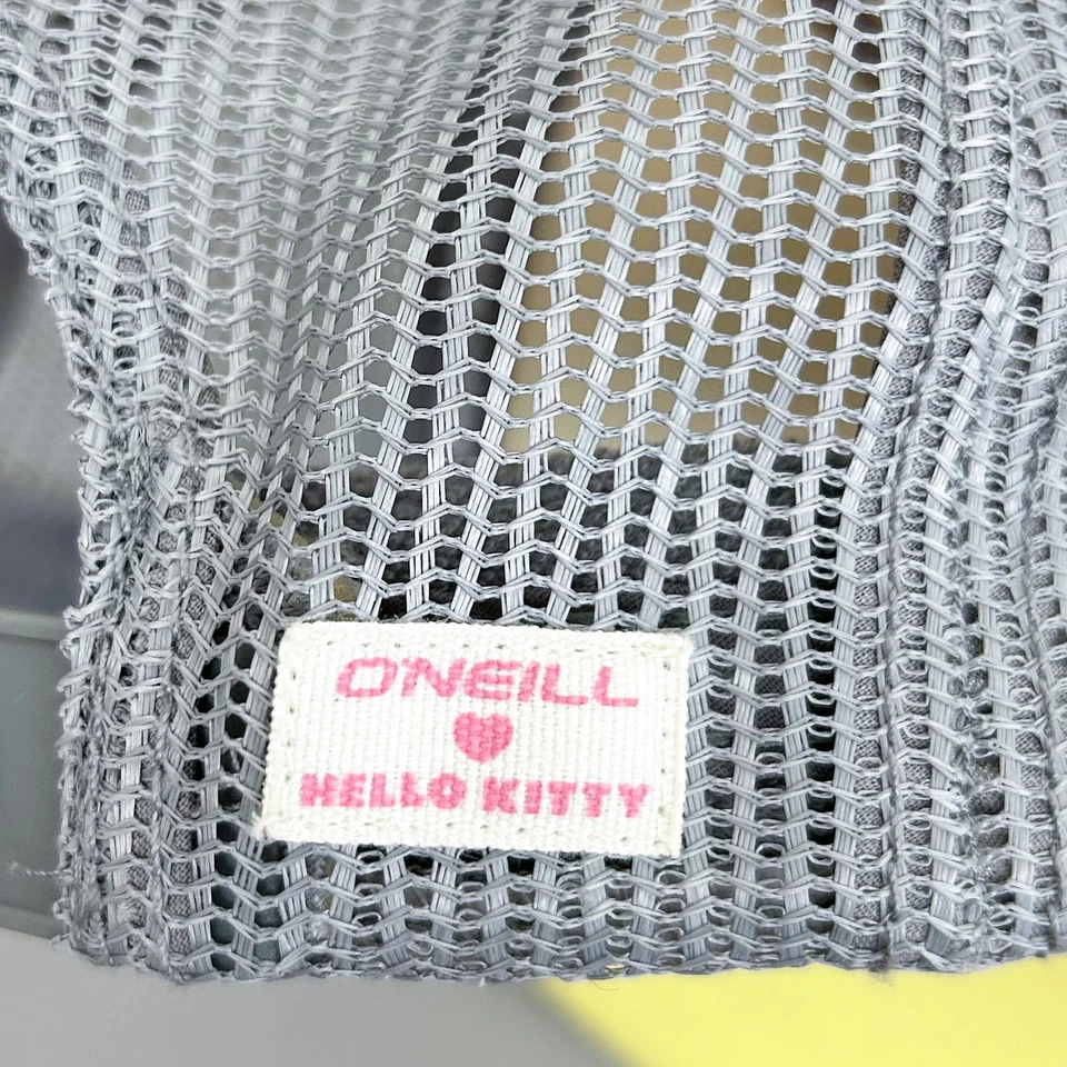 Sombrero de camionero tropical amarillo O'Neill X Hello Kitty para niños Foto 4 de 4