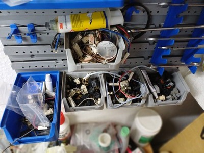 Delonghi Ersatzteile ESAM / ECAM  verschiedene Teile zum verkaufen !