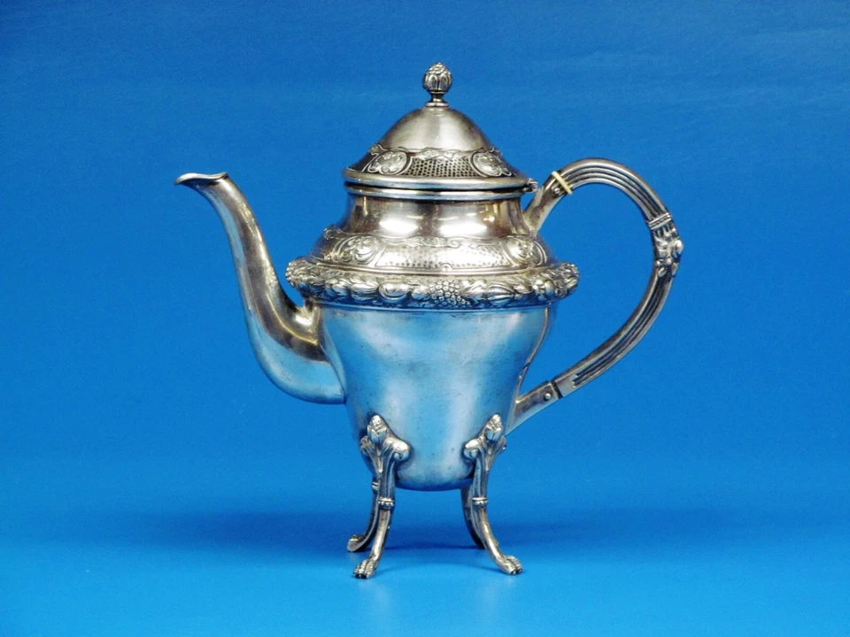 Antique Baroque H. Meyen & Co. of Berlin 800 Silver Coffee / Tea Set with Tray. - Image 4 of 4