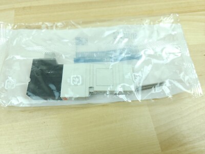 SMC SV1100-5FUD Gray Single Solenoid Valve 2 Position New In Package