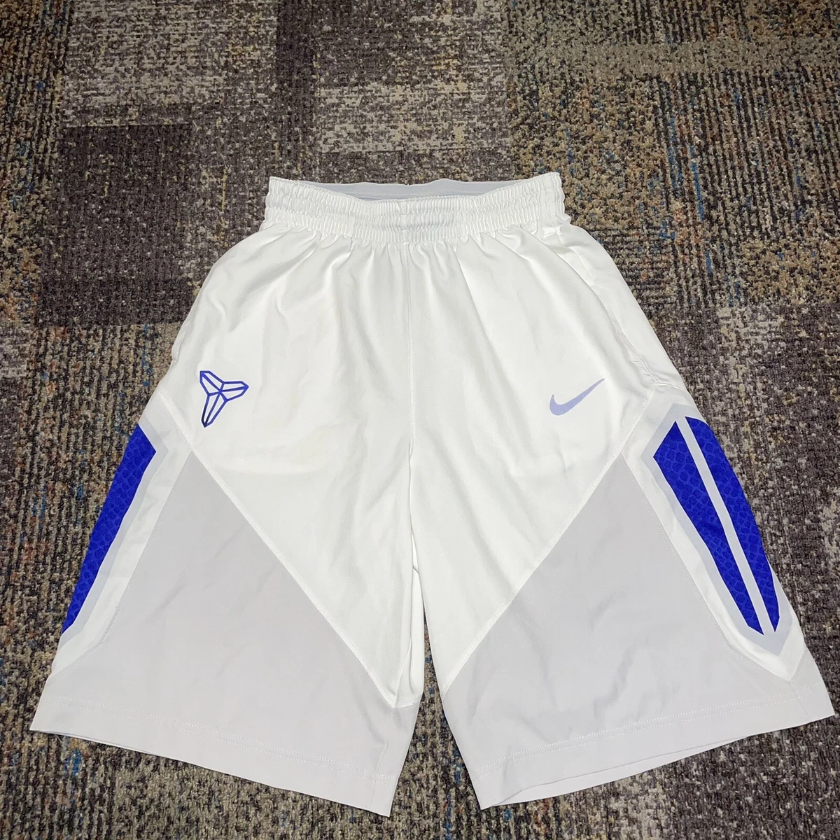 Goneryl Bezienswaardigheden bekijken Toestemming Rare Nike Kobe Bryant White Venom Woven Shorts (426950-100) | eBay