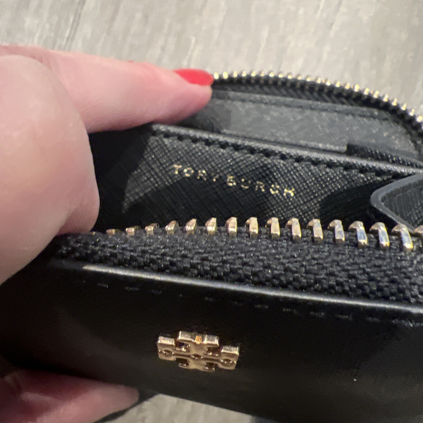 Tory Burch Emerson Zip Coin Wallet Black eBay