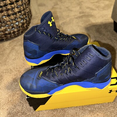 Size 10.5 - Under Armour Curry 2.5 Dub Nation for sale