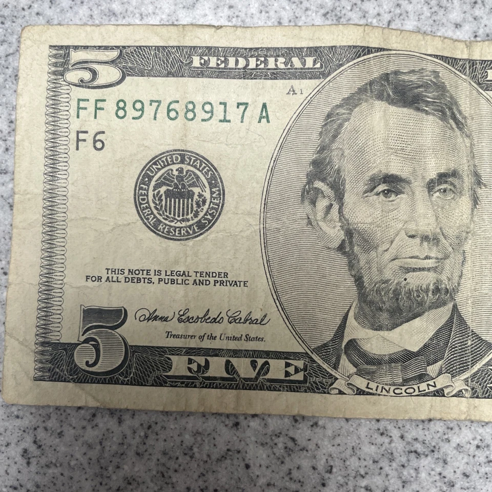 2003 $5 Five Dollar Bill Federal Reserve Note Vintage Rare 21 Years Old - Image 3 of 4