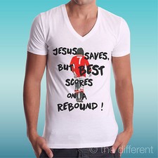 T-SHIRT COLLO V MAGLIA " FRASE GEORGE BEST GOD " ROAD TO HAPPINESS IDEA REGALO 