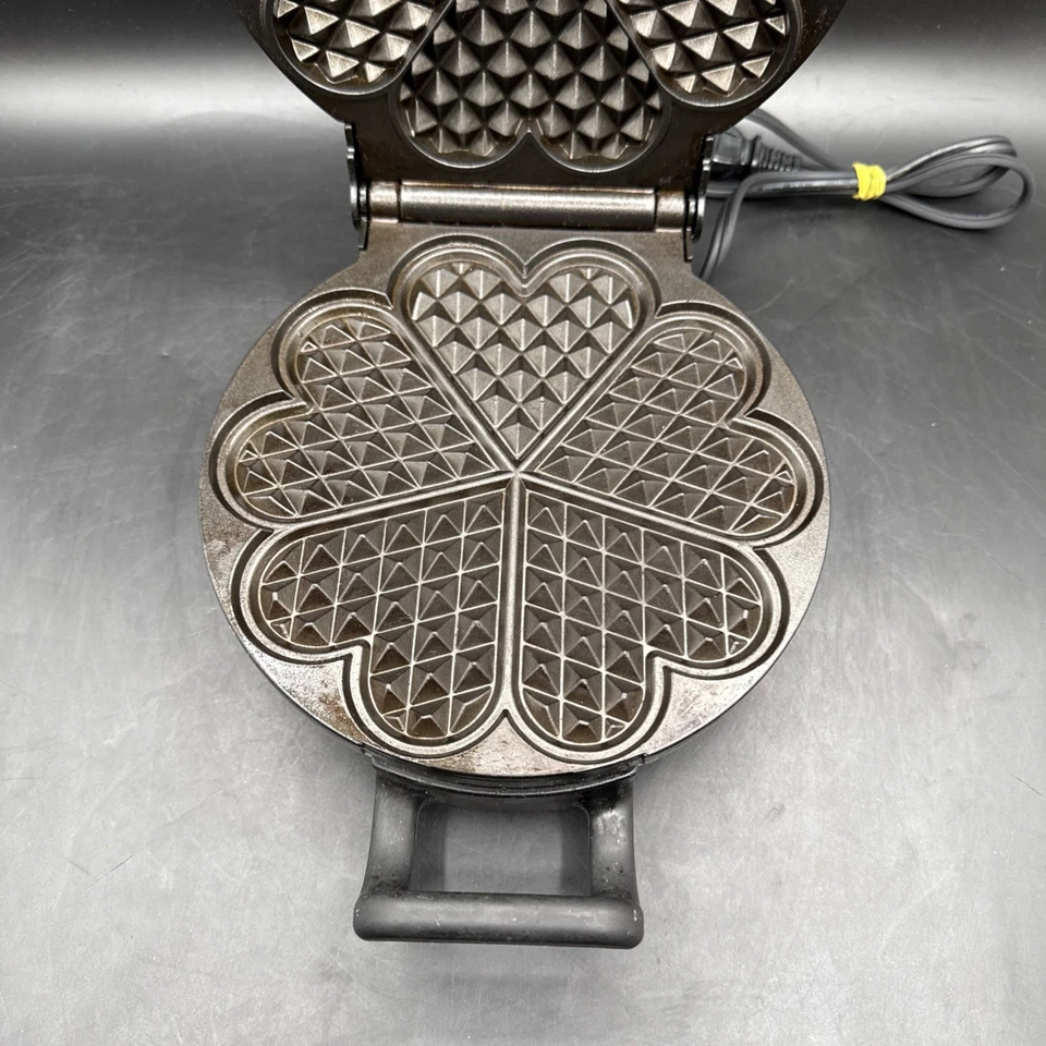 Gofrera Vitantonio 1600 Five of Hearts en forma de corazón probada en EE. UU. Foto 4 de 4