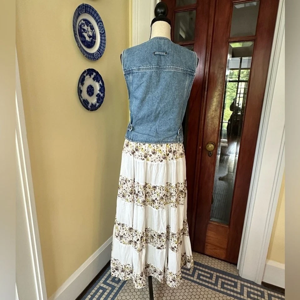 Funky People | Maxi Falda Boho Floral y Blanca en Niveles, Talla M Foto 2 de 4